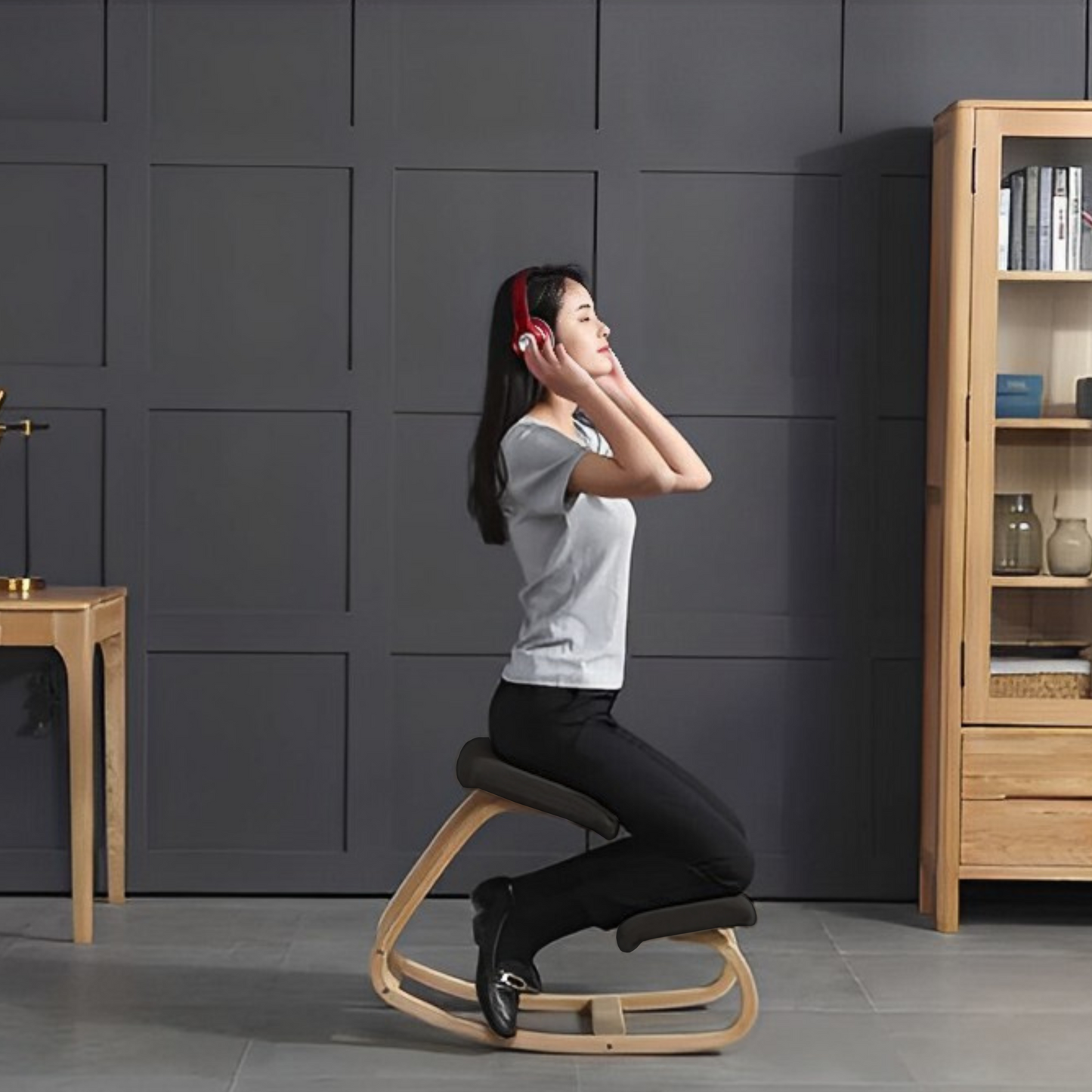 Kneeling Chair for Back Pain - DEUX